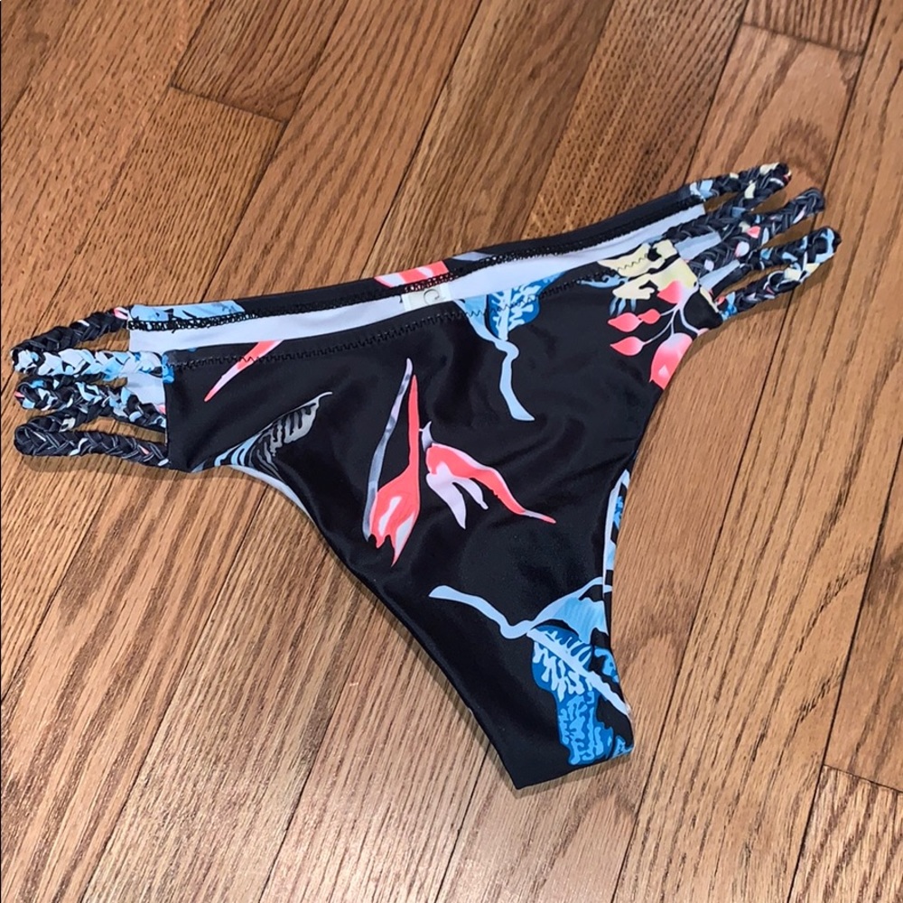 Cupshe printed bathing suit bottom